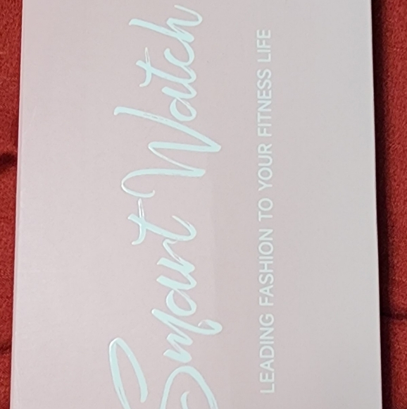 Akumaka Smart Watch - Picture 2 of 6